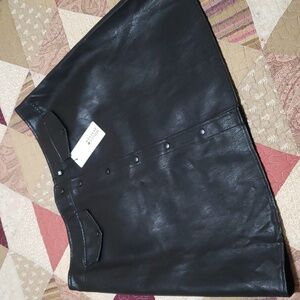 Molly Bracken vegan skirt / XL w/ tags attached